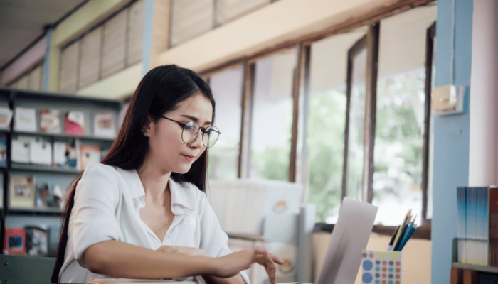 7 Daftar Website Jurnal Gratis untuk Akses Referensi Akademik Terpercaya