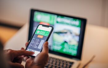 Judi Online Belum Terkendali, PPATK Ingatkan Ancaman Rp1.100 Triliun ke Ekonomi Digital Judi Online Belum Terkendali, PPATK Ingatkan Ancaman Rp1.100 Triliun ke Ekonomi Digital