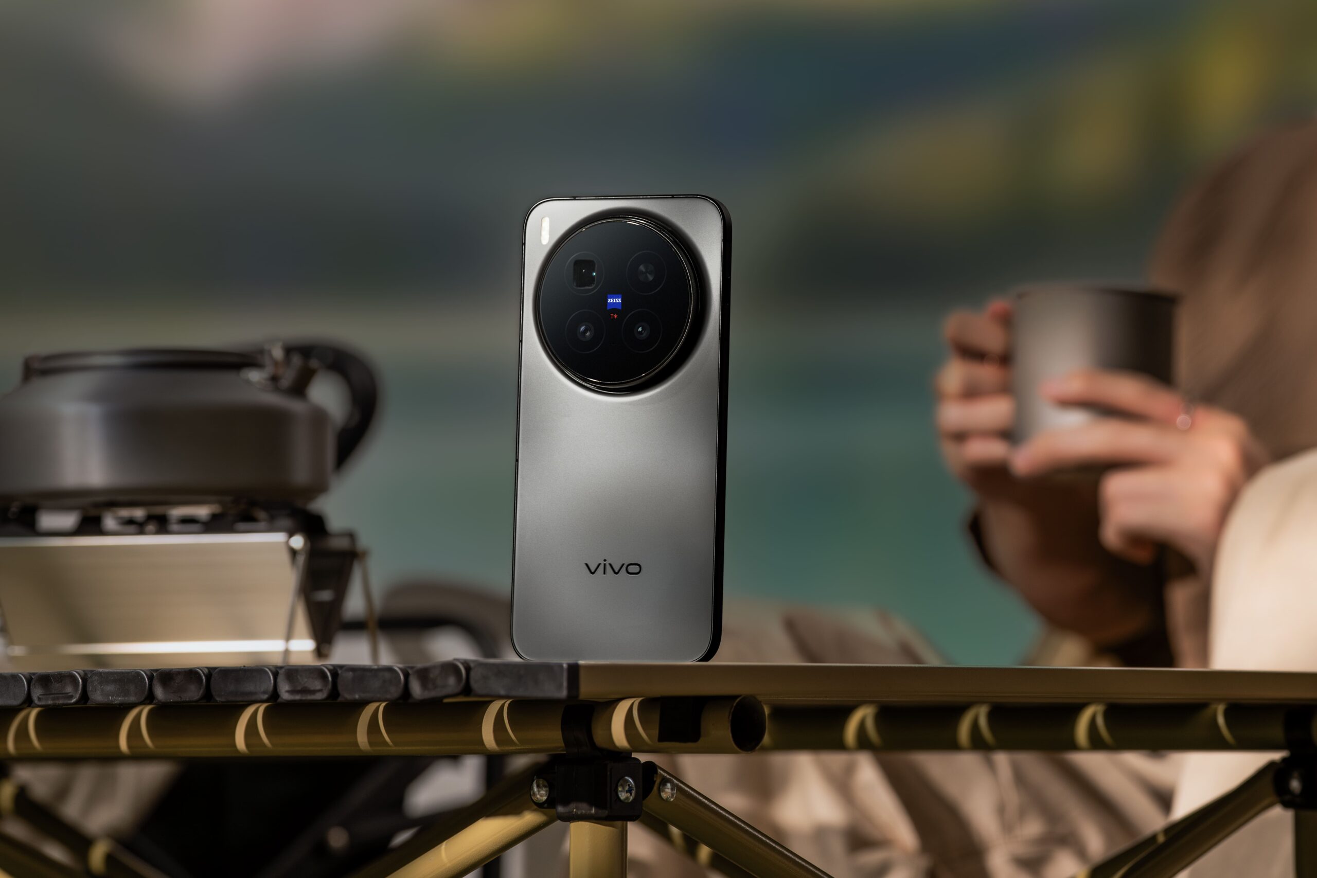 Vivo X200T dan Vivo X300 Resmi Hadir, Mana Pilihan Flagship Terbaik 2026?