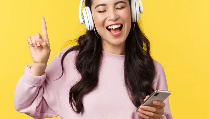 Aplikasi Karaoke Populer untuk Nyanyi di Rumah, dari Smule hingga Joox