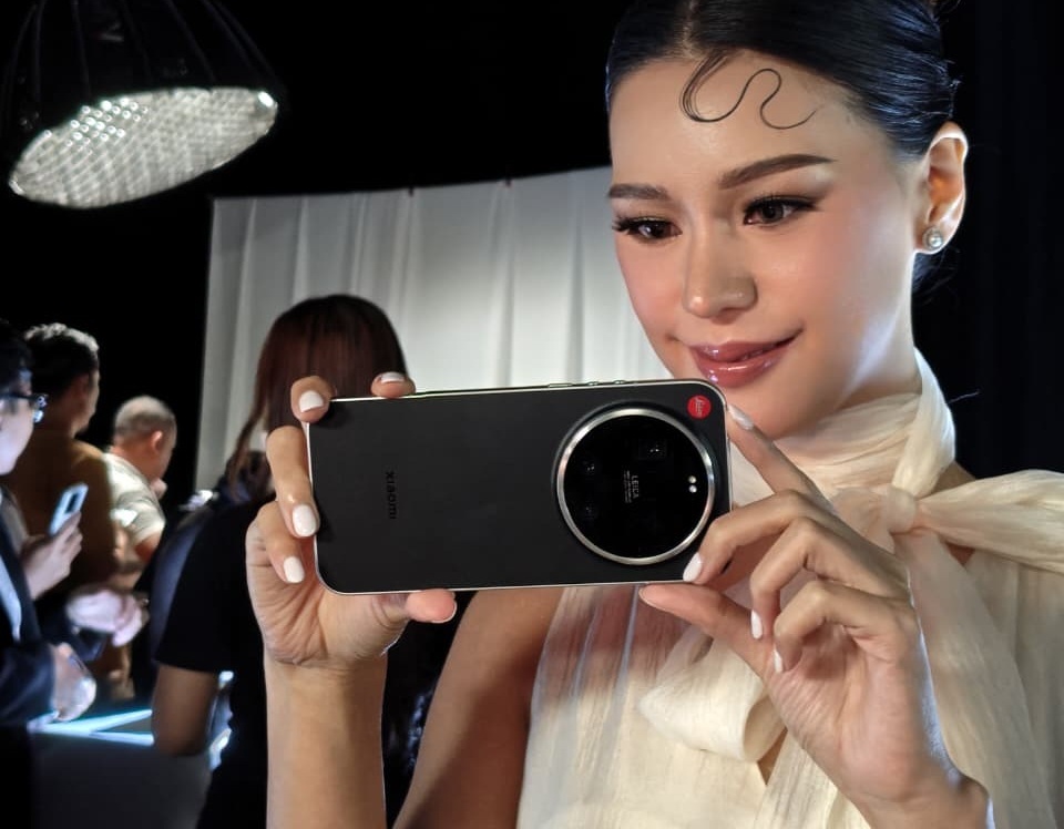 Bisnis Xiaomi Melambat, Smartphone Lesu Tapi Mobil Listrik Justru Ngebut