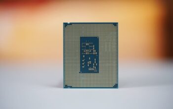 Intel Siap Hapus “Kasta” Overclocking: CPU Murah Bakal Ikut Bisa Ngebut Tanpa Batas