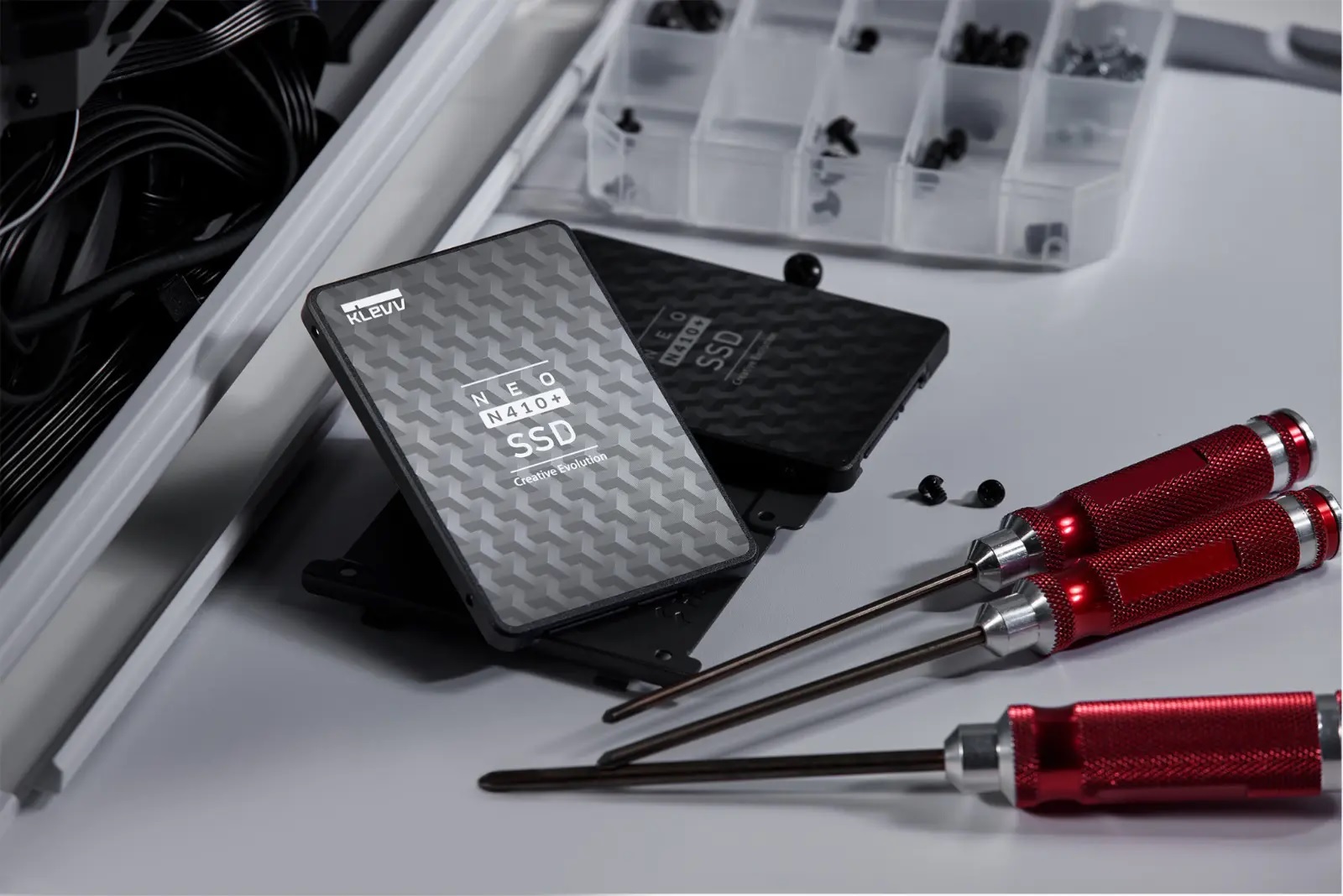 KLEVV NEO N410+ Resmi Hadir: Solusi Upgrade SSD Murah yang Bikin Laptop Lama Ngebut Lagi