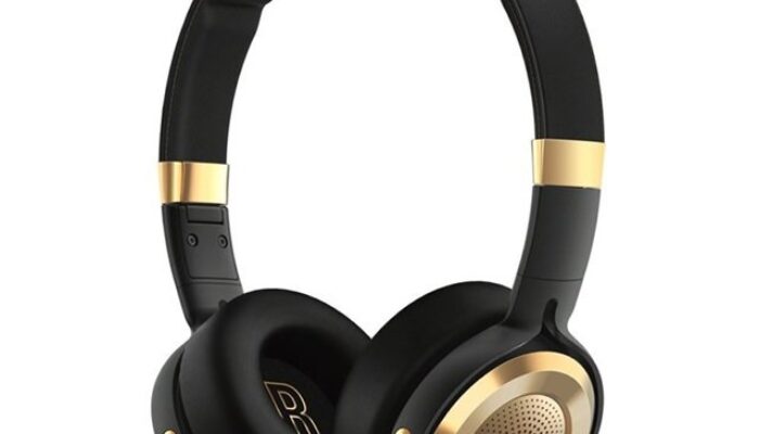 Redmi Masuk Kelas Headphone Over-Ear, Xiaomi Tawarkan ANC 42dB dan Baterai Tembus 72 Jam