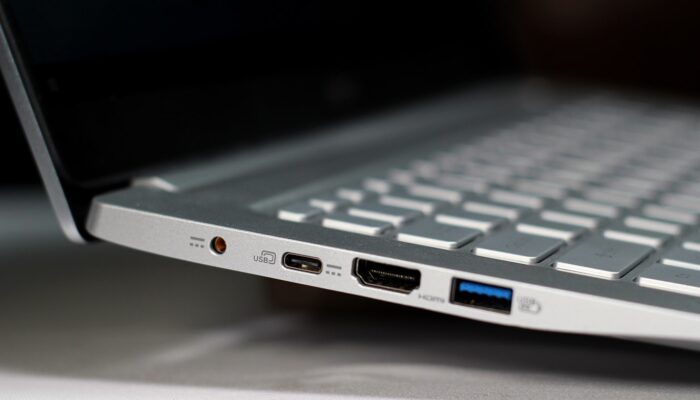 Uni Eropa Wajibkan Laptop di Bawah 100W Pakai USB-C Mulai 28 April 2026