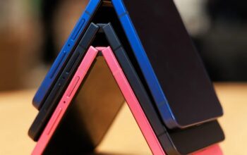 Bocoran iPhone Lipat Apple: Cuma Dua Warna dan Desain Super Premium Bocoran iPhone Lipat Apple: Cuma Dua Warna dan Desain Super Premium