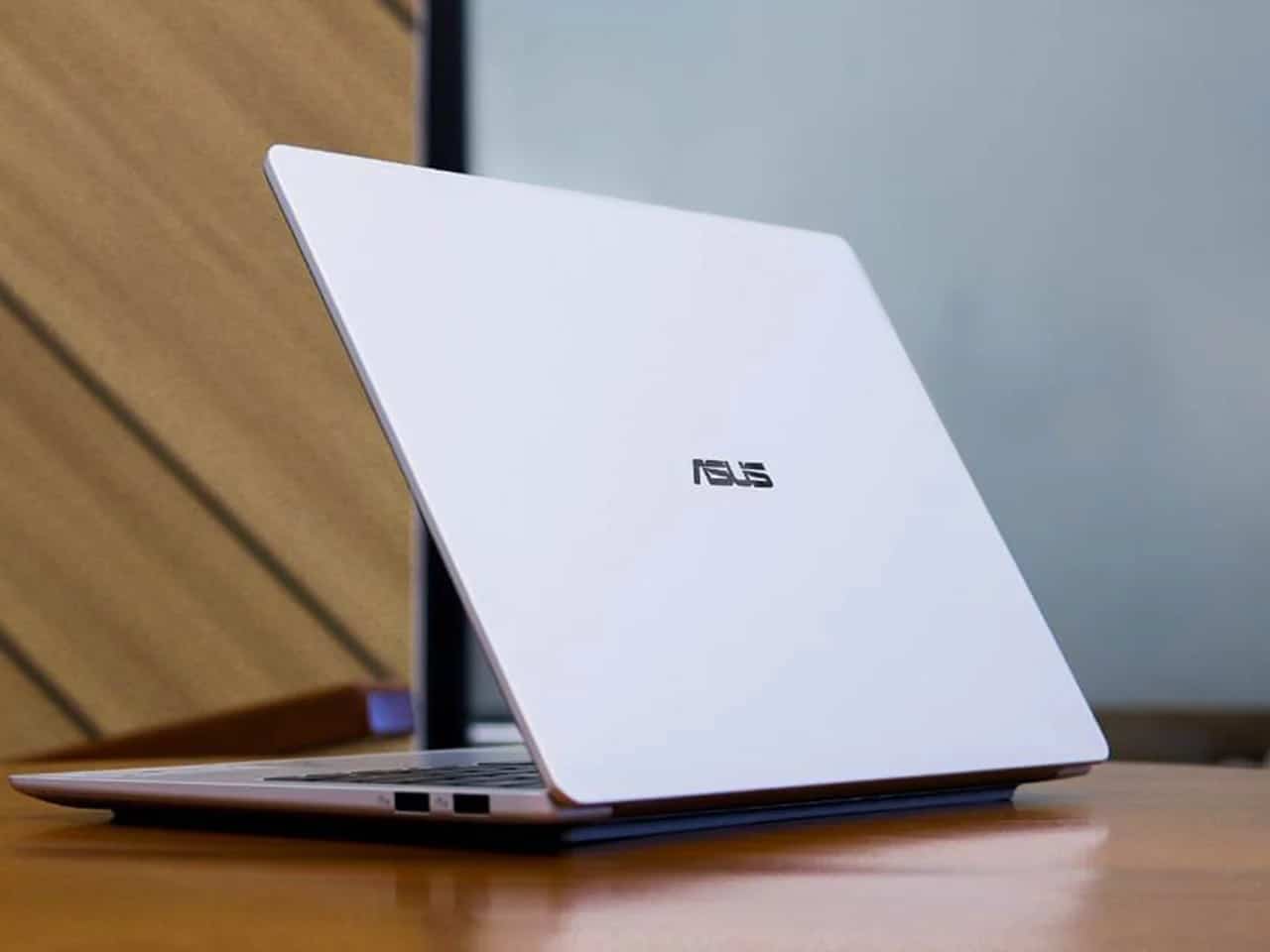 ASUS Vivobook S14 S5452MA Andalkan Intel Core 7, NPU AI dan RAM LPDDR5X