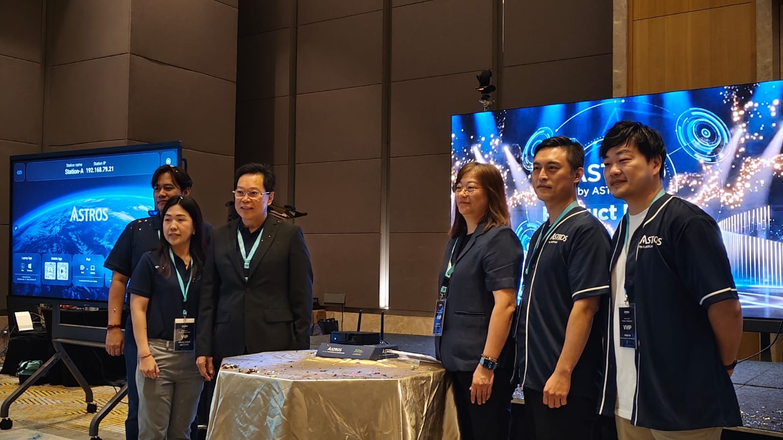 Astros AS-301 Bawa Teknologi Rapat Nirkabel, Bisa Hubungkan 41 Perangkat Sekaligus