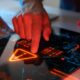 Gawat! Malware Mantax Otax Bisa Intip Chat WhatsApp dan Curi Kode OTP