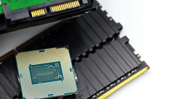 Kelangkaan Chip Memori Global Makin Parah, Harga Smartphone Diprediksi Naik hingga 2028