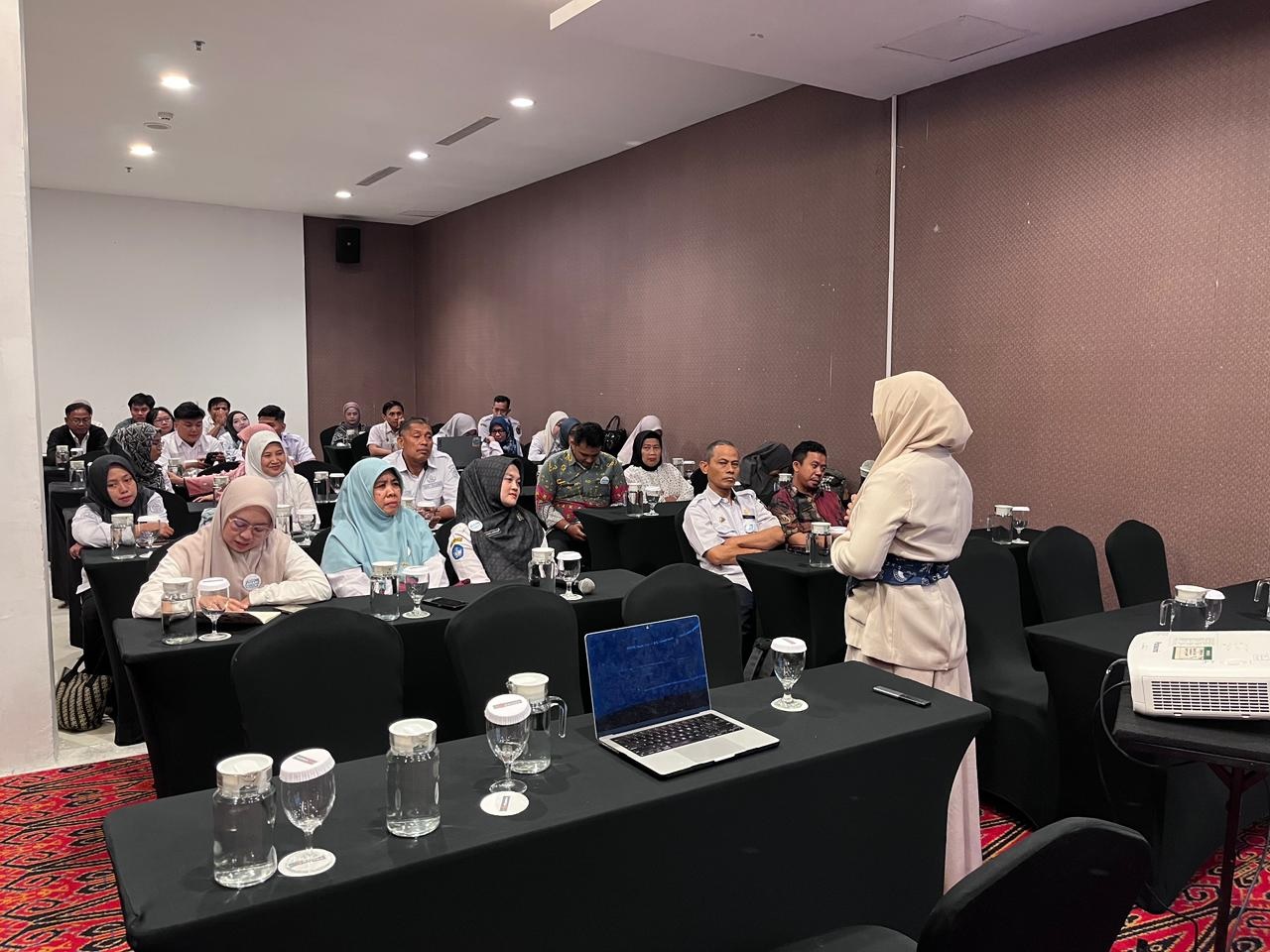 Literasi AI Pelajar Diperkuat Telkom, 10 SMA dan SMK di Makassar Ikut Program