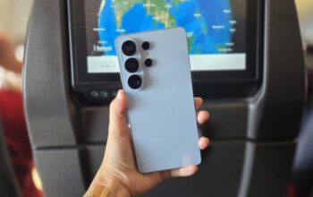 iPhone 18 Pro vs Galaxy S26 Ultra: Mana yang Lebih Unggul di 2026? iPhone 18 Pro vs Galaxy S26 Ultra: Mana yang Lebih Unggul di 2026?